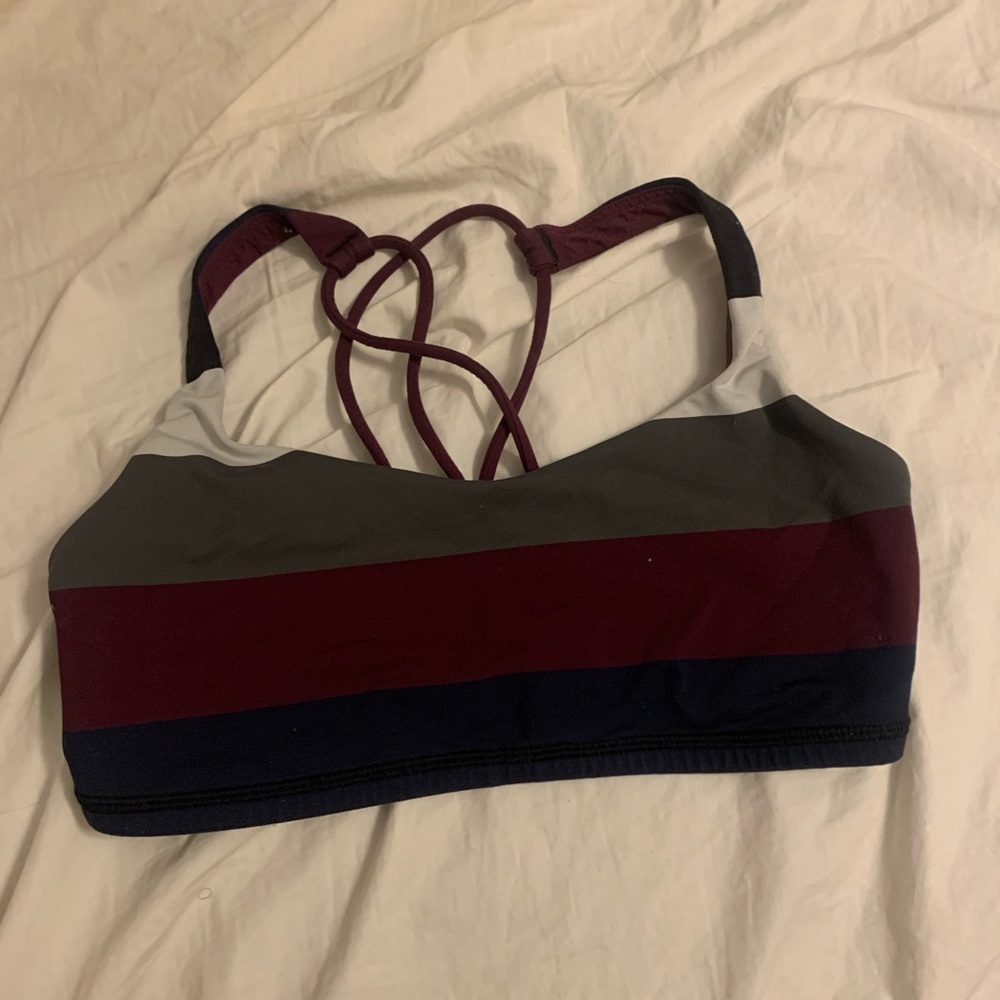 LULU LEMON SPORTS BRA